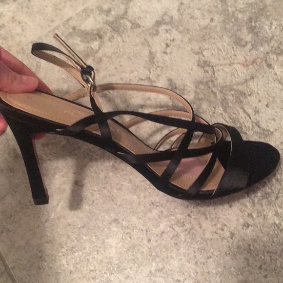 Paris Hilton strappy heels. - Picture 2 of 3